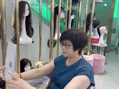 -LAQUEEN 时尚健康假发(万象城总店)