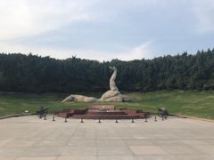 -上海市龙华烈士陵园