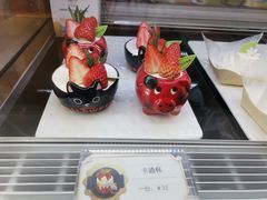 -花花卷卷·鲜食蛋糕(静安久光百货店)