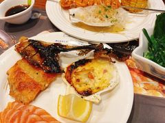 -四海一家自助餐(益田假日广场店)