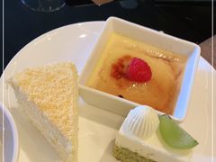 -大中华希尔顿酒店-念自助餐·嗨啤·小龙虾