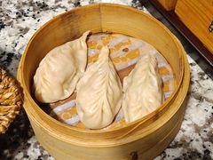 龙虾仁丝瓜秋叶包-南京大牌档(崇文门国瑞店)