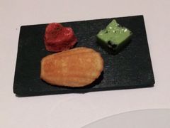 -AZUR聚(香格里拉饭店)