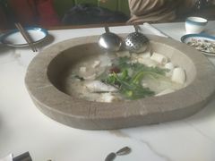-七采菌园·野生菌石锅鱼(环城北路店)