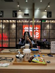 -东方麒麟·潘多拉SALON