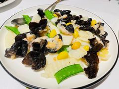 鲜百合煎酿木耳-花城苑广府菜(侨鑫店)