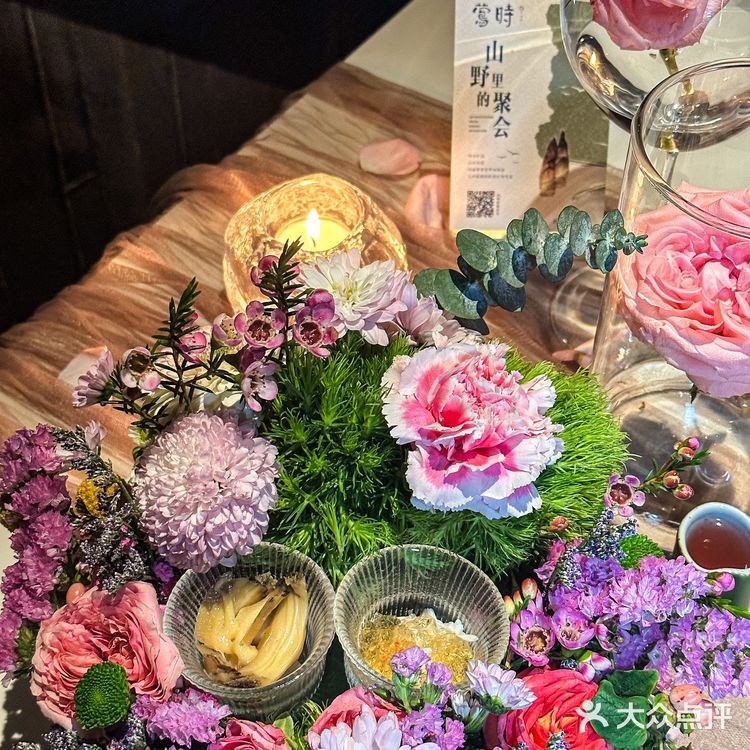 这家粉色系料理简直是为女神月准备哒！