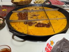 -岗上渣渣老火锅(两路口店)