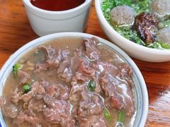 -阿伟牛肉店(东山店)