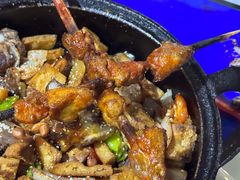 羊排炕锅肉-老钟家烤羊排·敦伊阁清真餐厅胡羊焖饼