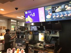 -麦当劳(友谊路得来速店)