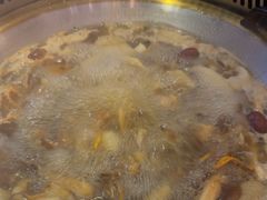 -野菌园·野生菌火锅首创第一家(关兴路总店)