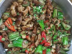 -大石鼓山庄·珠海第一烧猪