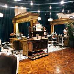 -TWOFACE 双面理发馆