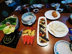 -龙聚德北京烤鸭(沙坪坝华宇A馆店)