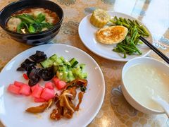 -维也纳酒店(重庆西站巴国城店)