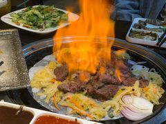 -牛味道炭火烤肉(湖前总店)