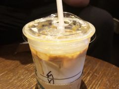 -星巴克臻选(上海长风大悦城店)