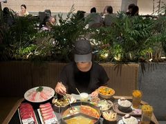 -三出山火锅(南京万象天地店)