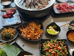 -啊美丽炭火烤肉(滑翔一店)