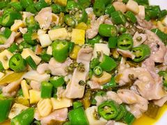 -万重锦·人文川菜馆(骡马市店)