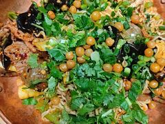 -成都你六姐·牛肉冒菜(上海陆悦汇店)