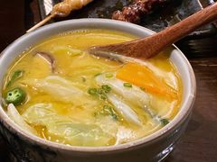 小碗雞湯加蔬菜-串鑫