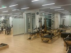 -Isofit 普拉提·婵柔工作室