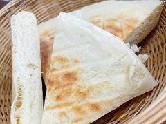 现烙发面大饼-陈六子全羊馆·烧烤烤羊排(山东理工大店)