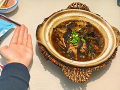 -老码头黑皮肘子锅包肉(赣水路店)