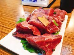 -陆记牛庄·碳锅龙虾烧烤(爱上花园店)