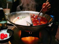 双拼锅底-湊湊火锅·茶憩(新中关购物中心店)