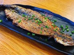 -云晓光头烧烤吧(德平路店)