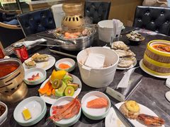 -川骄海鲜自助(王府井奥莱UP TOWN店原世界之花店)
