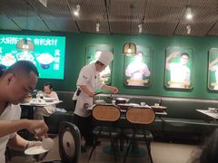 -费大厨辣椒炒肉(黄兴中心广场店)