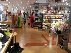 -三福时尚(三峡广场华夏银座店)