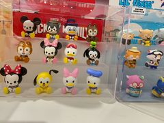 -泡泡玛特POPMART(国金街店)