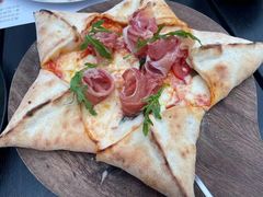 -九月里.自由花园餐厅