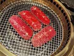 -铭牛烧肉·和牛海鲜自助(高新月牙湖店)