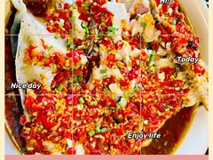 剁椒鱼头-湘聚缘湘菜馆(斜土路店)