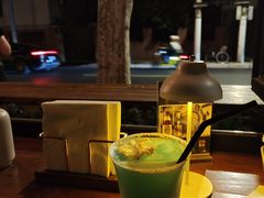 -Banana Moon
