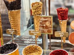 -VENCHI 闻绮(北京国贸商城店)