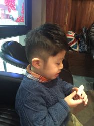 -PE SALON