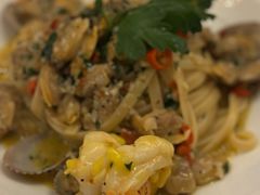-卡佩罗意大利餐厅及酒吧Al Cappello Trattoria