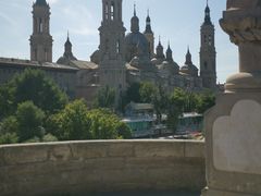 -皮拉尔圣母圣殿主教座堂