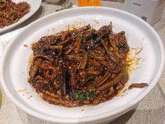 -品悦酒店(三林古镇店)