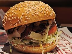 -The Habit Burger Grill 哈比特汉堡(复兴soho店)