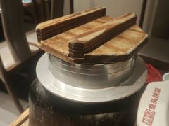 -魏铭鱼头捞饭(晋阳路店)