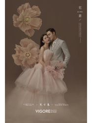 -雪中彩影婚纱摄影·微光艺术中心