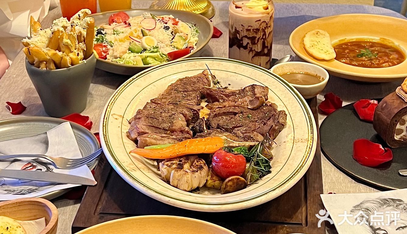 氛围感西餐厅🥂这家真的太适合约会聚餐了